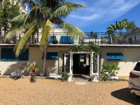 Гостиница Courtyard Villas LBTS  Форт-Лодердейл